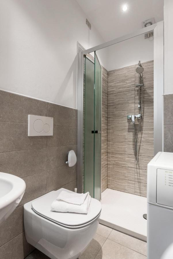 Flats4Rent Lucia Apartment Verona Luaran gambar